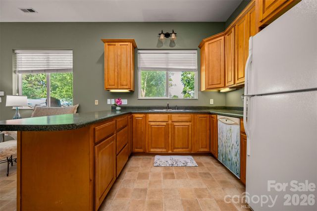 183-185 Rubin Thorne Road, Campobello, SC 29322