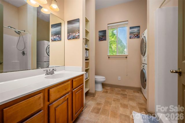 183-185 Rubin Thorne Road, Campobello, SC 29322