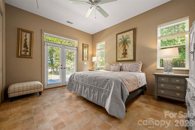 183-185 Rubin Thorne Road, Campobello, SC 29322