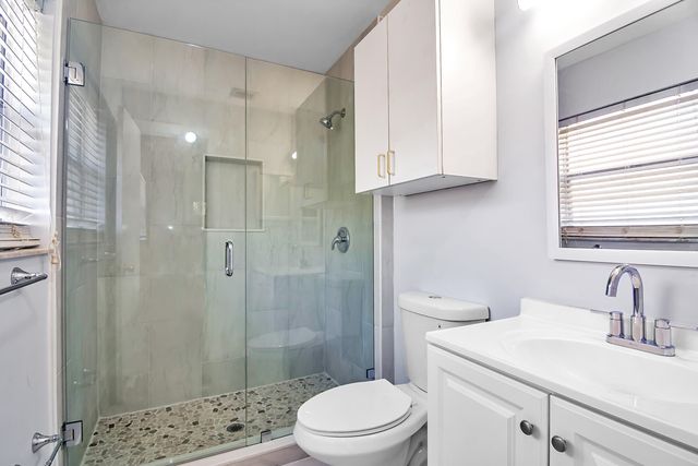 4858 Arthur Street, Palm Beach Gardens, FL 33418