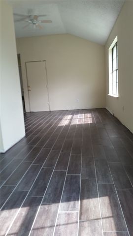 4451 Posada Drive, Dallas, TX 75211