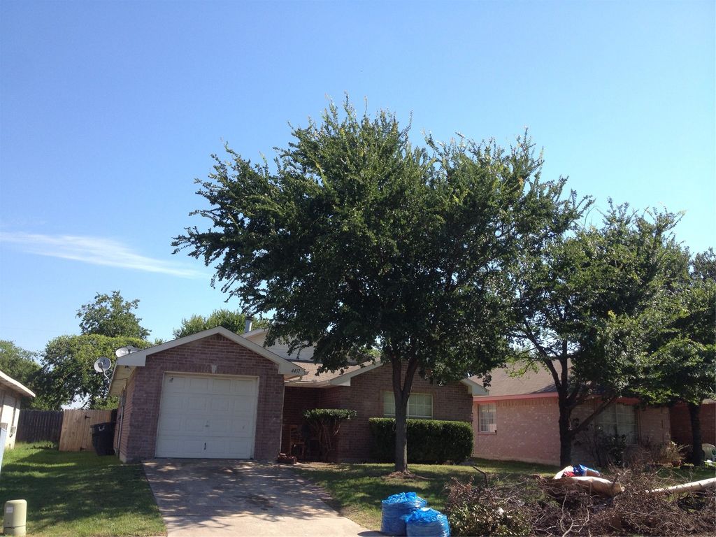 4451 Posada Drive, Dallas, TX 75211