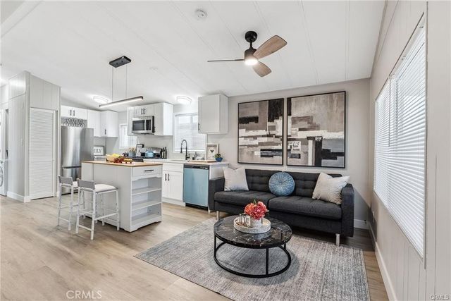 1850 W Orangethorpe 25, Fullerton, CA 92833