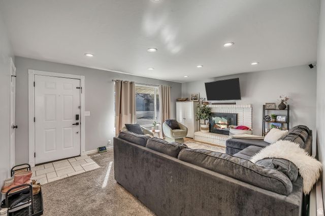 2036 W 12974 S, Riverton, UT 84095