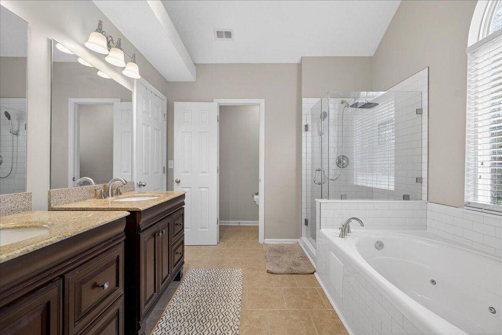 Image 27 of property listing at 7949 Indica Court, North Charleston, SC 29418