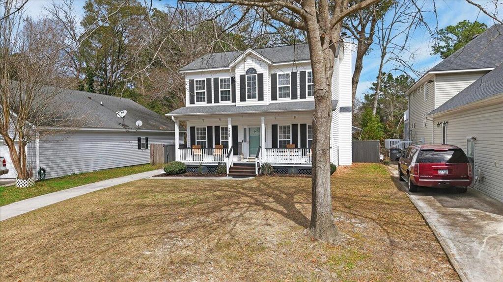 Image 50 of property listing at 7949 Indica Court, North Charleston, SC 29418