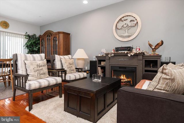7203 DORCHESTER WOODS LN, Hanover, MD 21076