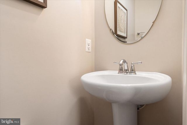 7203 DORCHESTER WOODS LN, Hanover, MD 21076