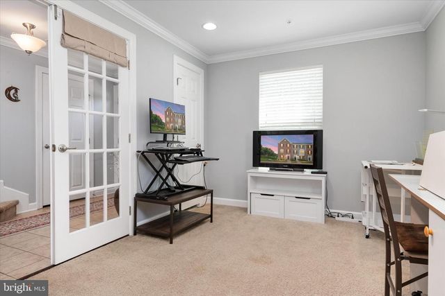 7203 DORCHESTER WOODS LN, Hanover, MD 21076