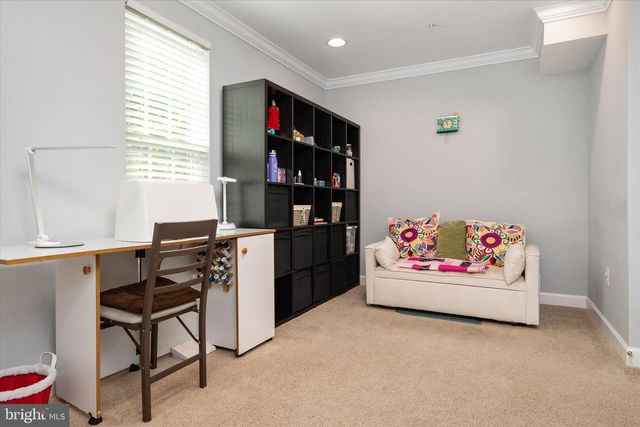 7203 DORCHESTER WOODS LN, Hanover, MD 21076