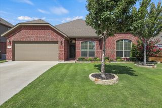 1109 Nottingham Trail, Saginaw, TX 76179