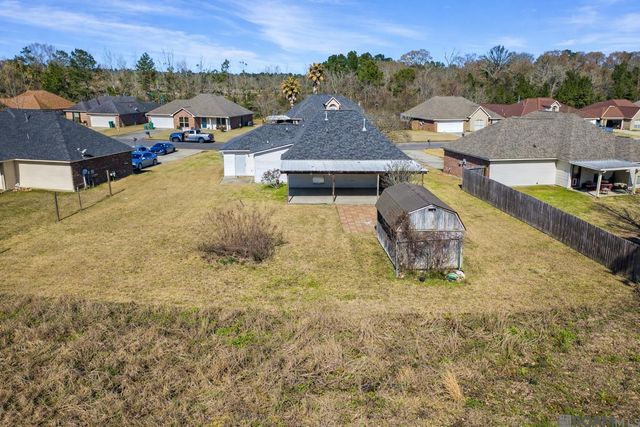 26470 Parkwood Dr, Denham Springs, LA 70726