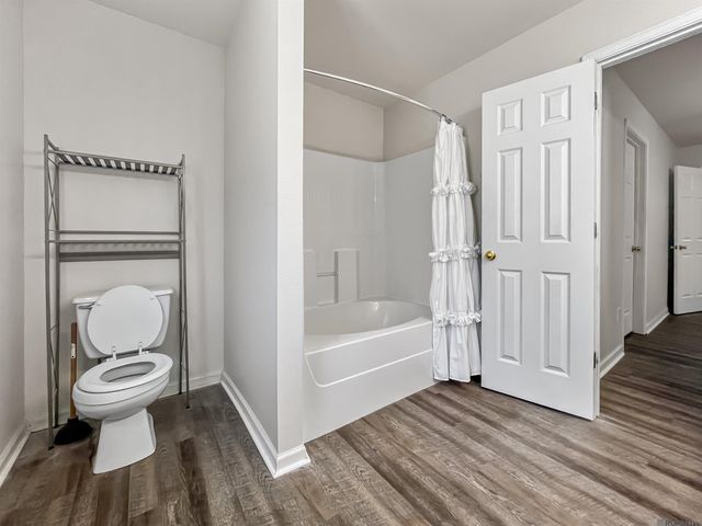 26470 Parkwood Dr, Denham Springs, LA 70726