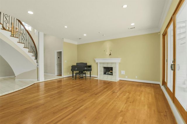 9143 Penn Manor Ct Court, Houston, TX 77055