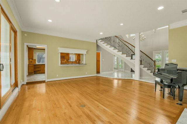 9143 Penn Manor Ct Court, Houston, TX 77055