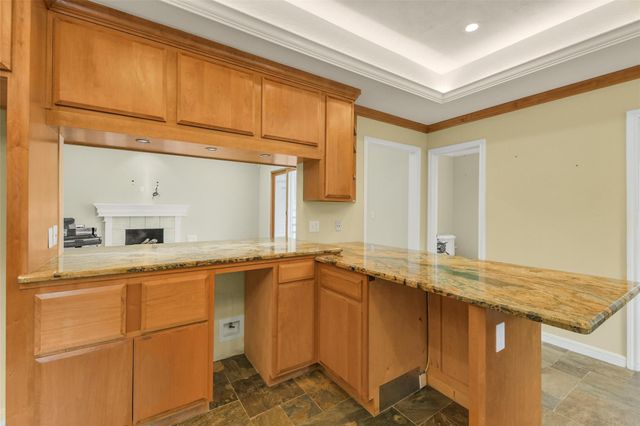 9143 Penn Manor Ct Court, Houston, TX 77055