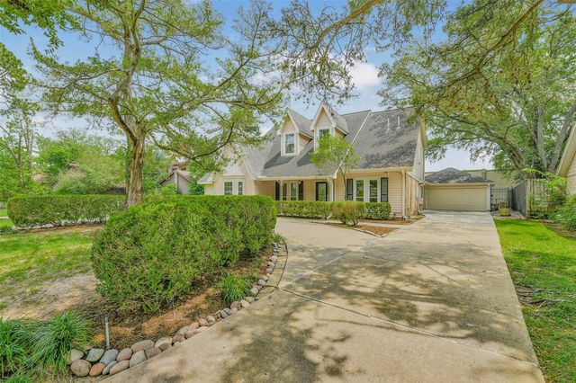 9143 Penn Manor Ct Court, Houston, TX 77055