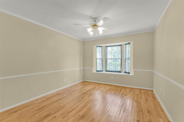 9143 Penn Manor Ct Court, Houston, TX 77055