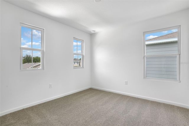 708 LAKE DELL AVENUE, Dundee, FL 33838