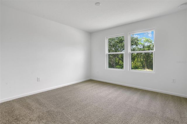 708 LAKE DELL AVENUE, Dundee, FL 33838