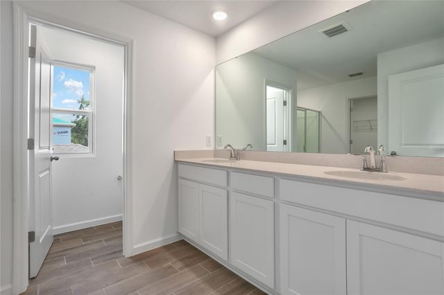 708 LAKE DELL AVENUE, Dundee, FL 33838