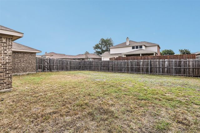 2979 Driftwood Lane, Lancaster, TX 75146
