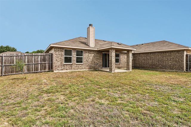2979 Driftwood Lane, Lancaster, TX 75146