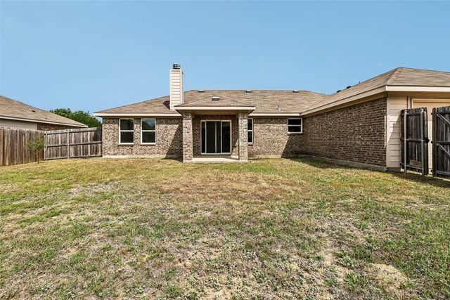 2979 Driftwood Lane, Lancaster, TX 75146