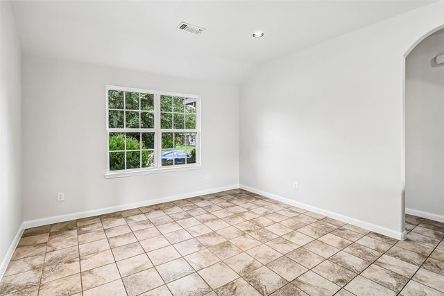 2979 Driftwood Lane, Lancaster, TX 75146