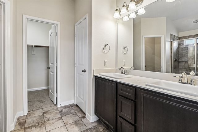 2979 Driftwood Lane, Lancaster, TX 75146