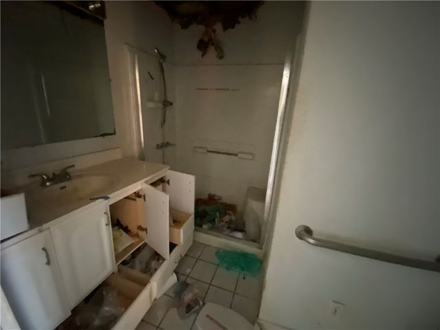 521 Glenoak Dr, Corpus Christi, TX 78418