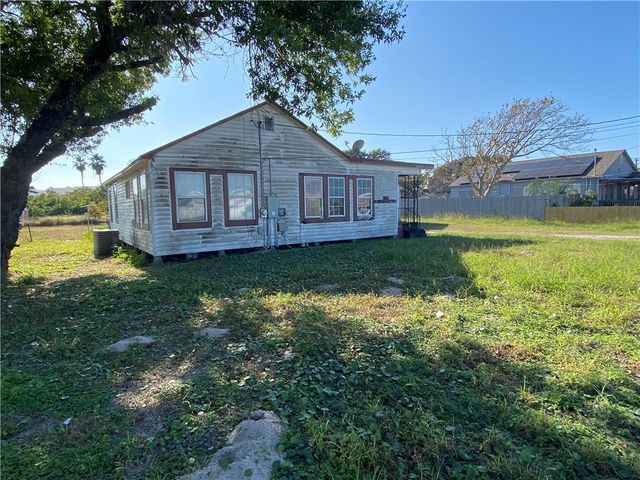 521 Glenoak Dr, Corpus Christi, TX 78418