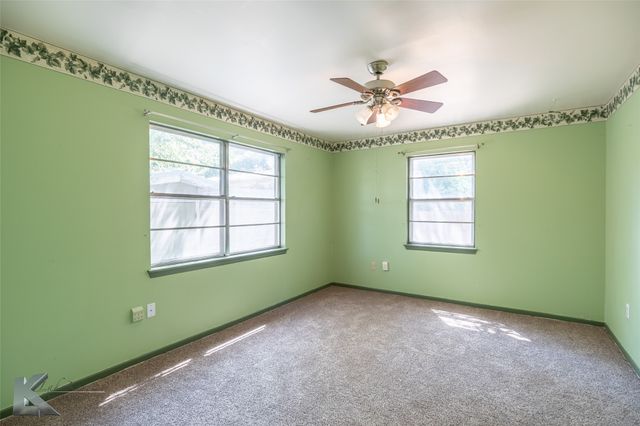 3249 S 13th Street, Abilene, TX 79605