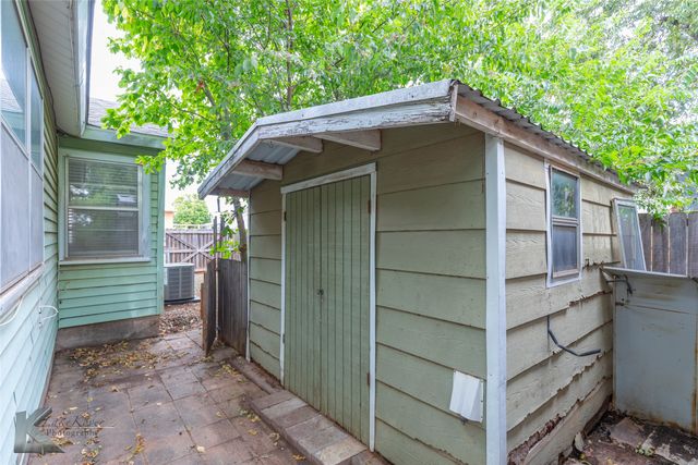 3249 S 13th Street, Abilene, TX 79605