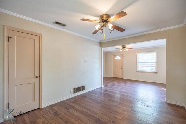 3249 S 13th Street, Abilene, TX 79605