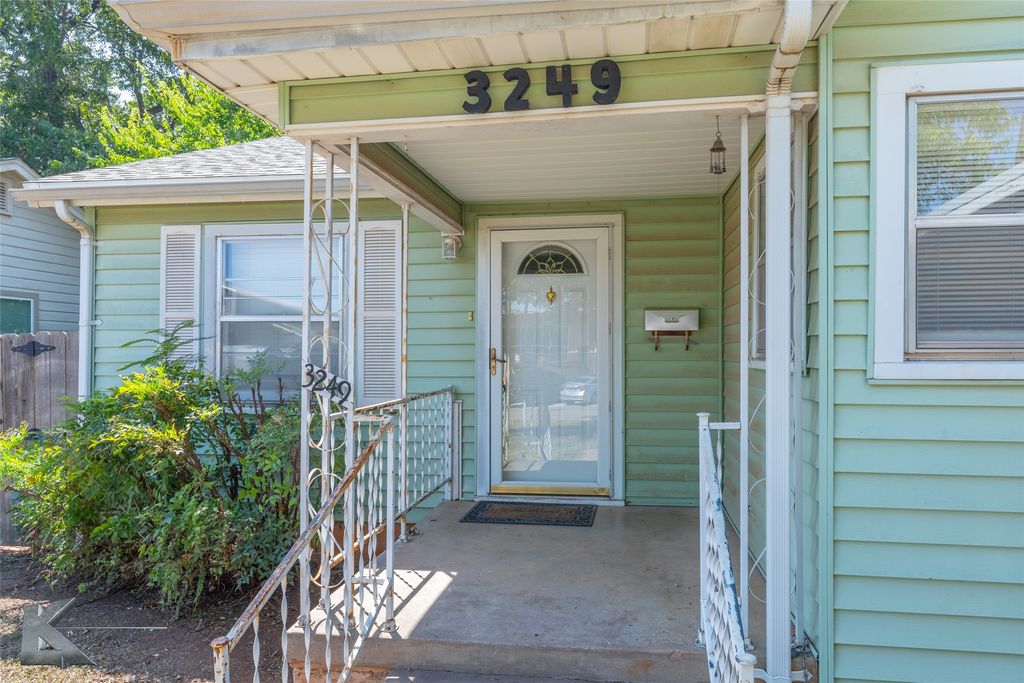 3249 S 13th Street, Abilene, TX 79605