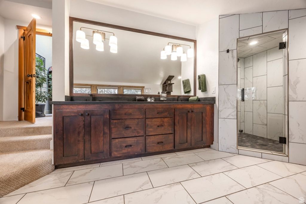 Image 21 of property listing at 2126 TWILIGHT CT, Park City, UT 84060