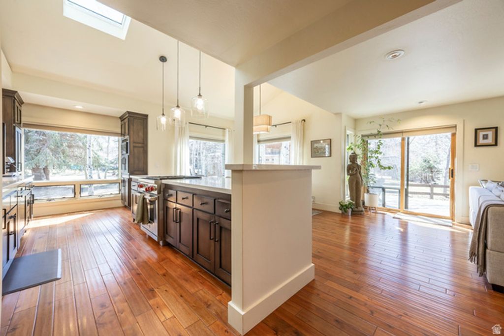 Image 5 of property listing at 2126 TWILIGHT CT, Park City, UT 84060