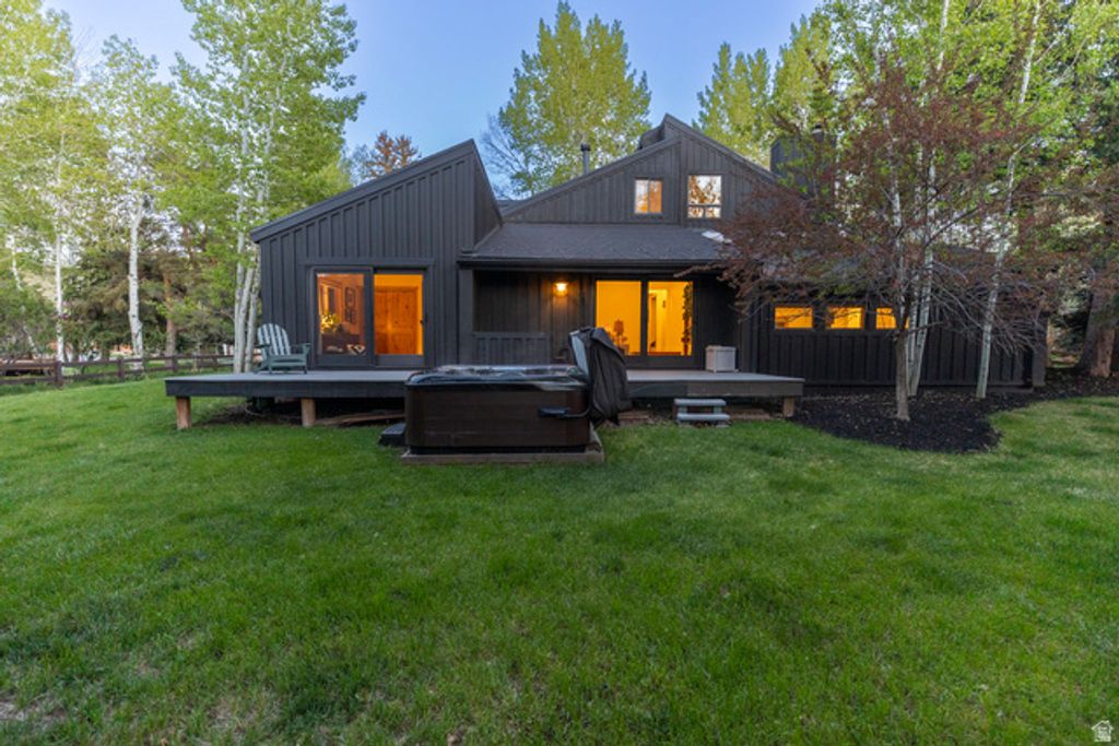 Image 41 of property listing at 2126 TWILIGHT CT, Park City, UT 84060