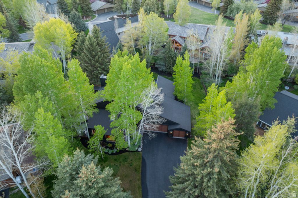 Image 44 of property listing at 2126 TWILIGHT CT, Park City, UT 84060