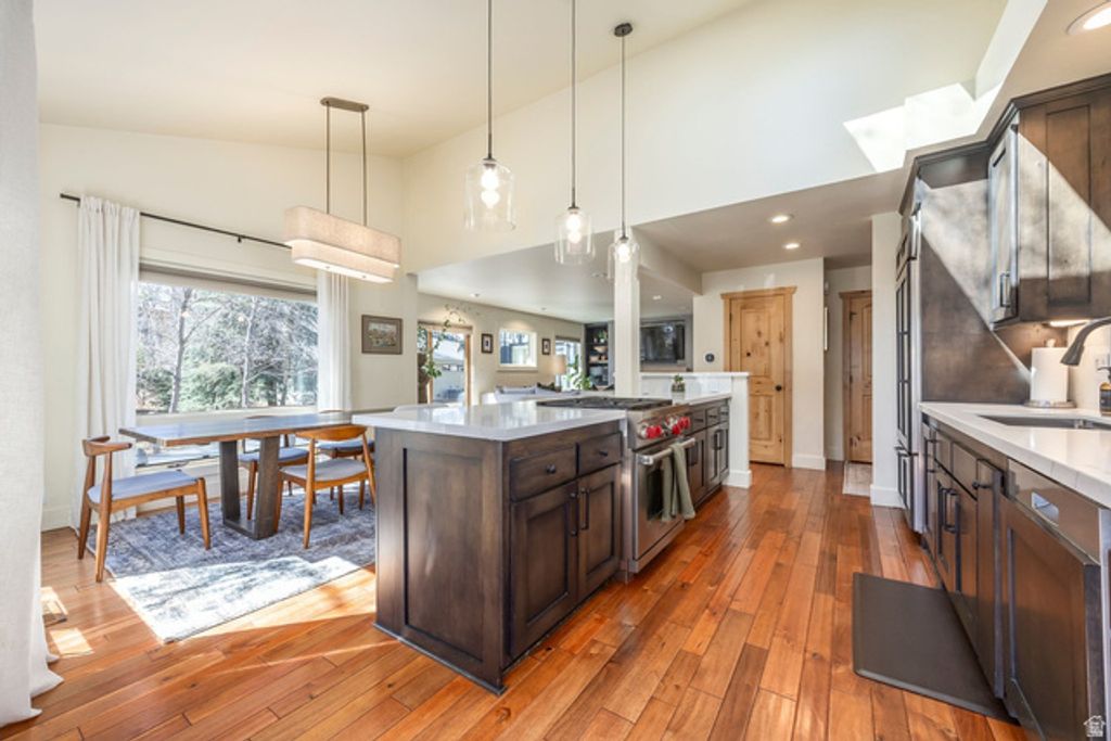 Image 6 of property listing at 2126 TWILIGHT CT, Park City, UT 84060