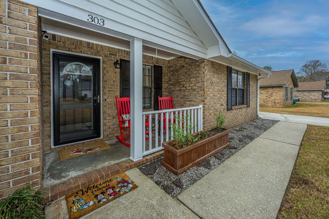 303 Houston Drive, Ladson, SC 29456
