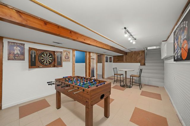 225 E Francis Road, New Lenox, IL 60451