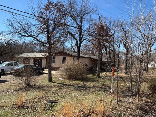 419156 Texanna Road, Eufaula, OK 74432