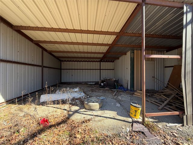 419156 Texanna Road, Eufaula, OK 74432