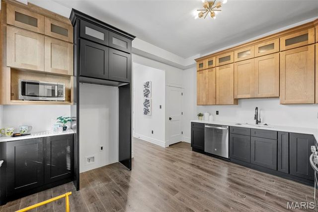307 Goetz Avenue, Unincorporated, MO 63125