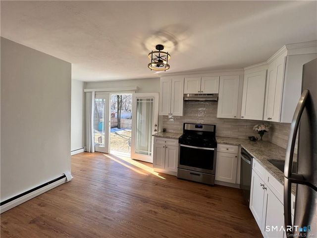 1081 Brooklawn Avenue, Fairfield, CT 06825