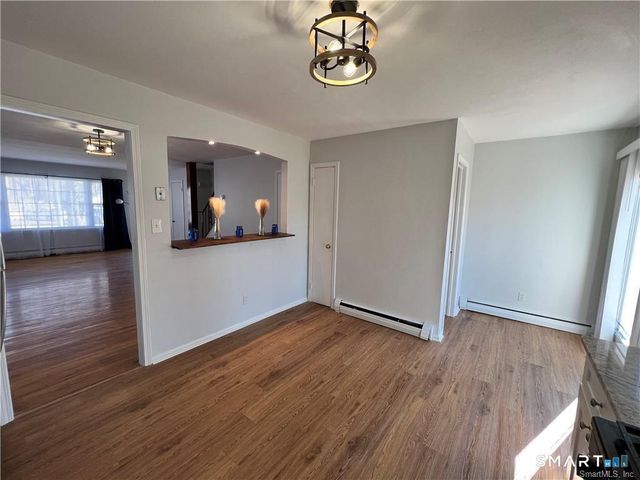 1081 Brooklawn Avenue, Fairfield, CT 06825