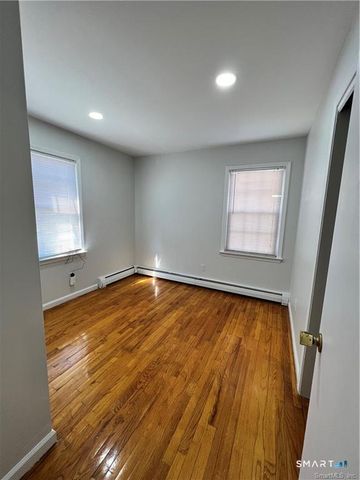 1081 Brooklawn Avenue, Fairfield, CT 06825