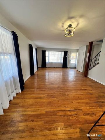1081 Brooklawn Avenue, Fairfield, CT 06825